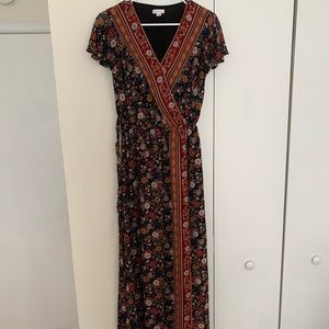 Floral Maxi Dress size medium